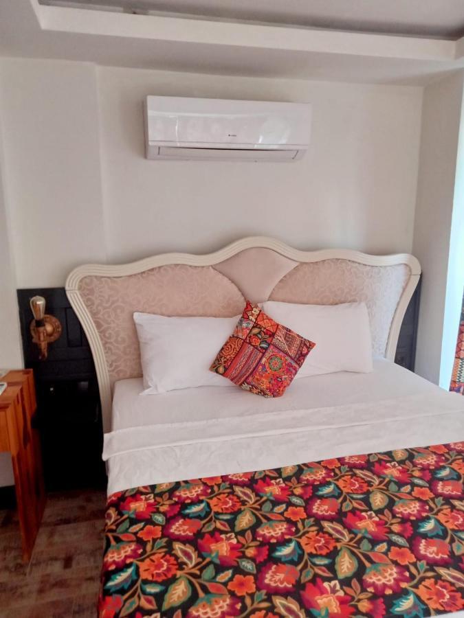White Country Boutique Hotel Antalya Exterior photo